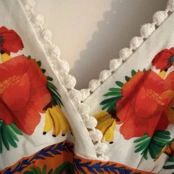 FARM Rio Multicolor Floral Blouse - Picture 4 of 6